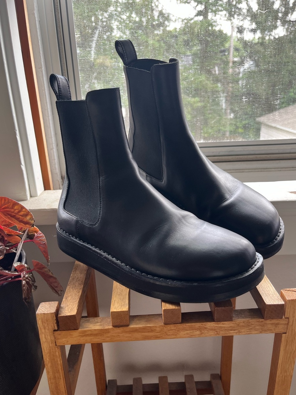 The Row Gaia Black Chelsea Boot - Leather Slip-On 38